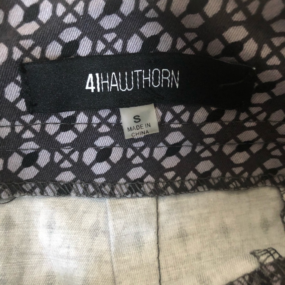 41 Hawthorn Geometric Pencil Skirt Black Gray - Picture 2 of 6